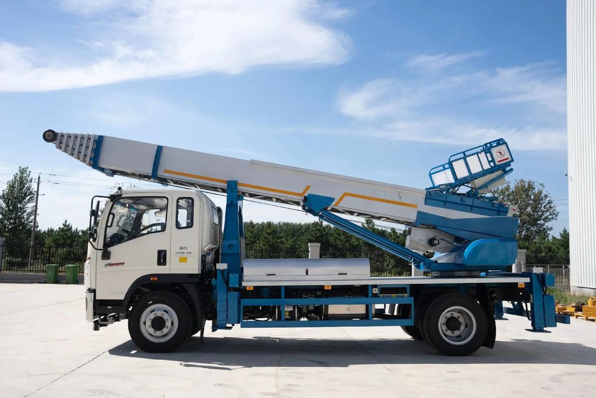 渔薪镇云梯上料车租赁费用