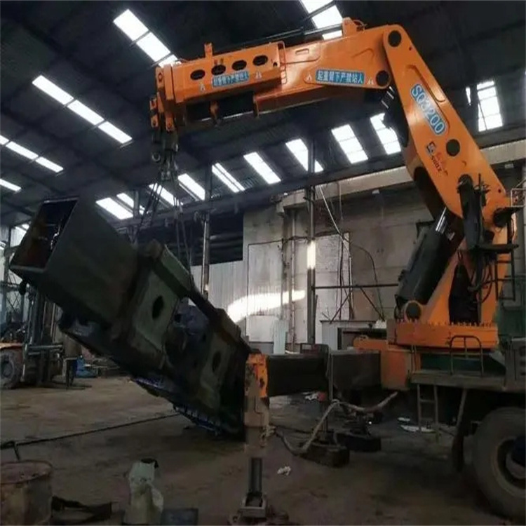 渔薪镇130吨折臂吊车出租吊机租赁附近电话