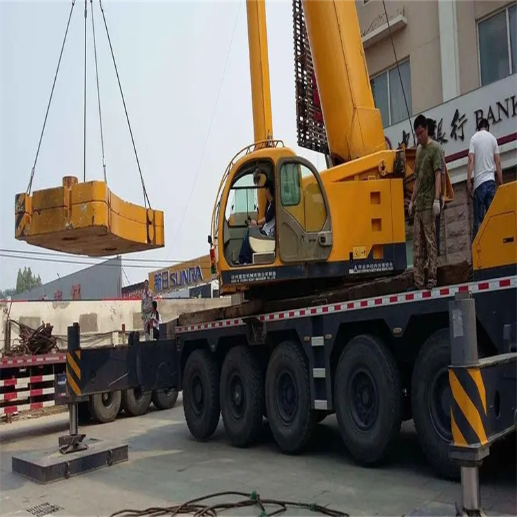 渔薪镇当地吊车出租|机器吊装|75吨|工厂搬迁服务